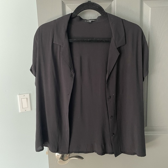 Dynamite Blouse - Picture 1 of 3
